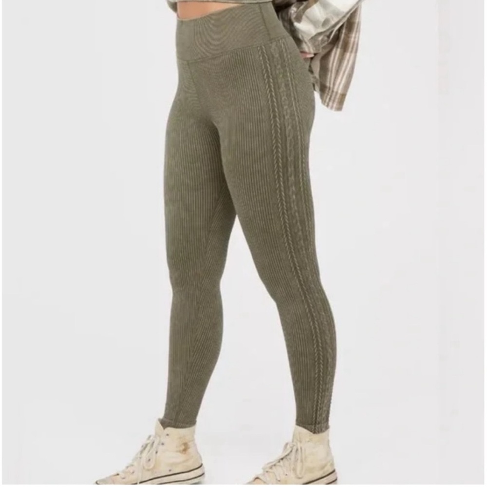Offline by Aerie ribbed leggings NWOT